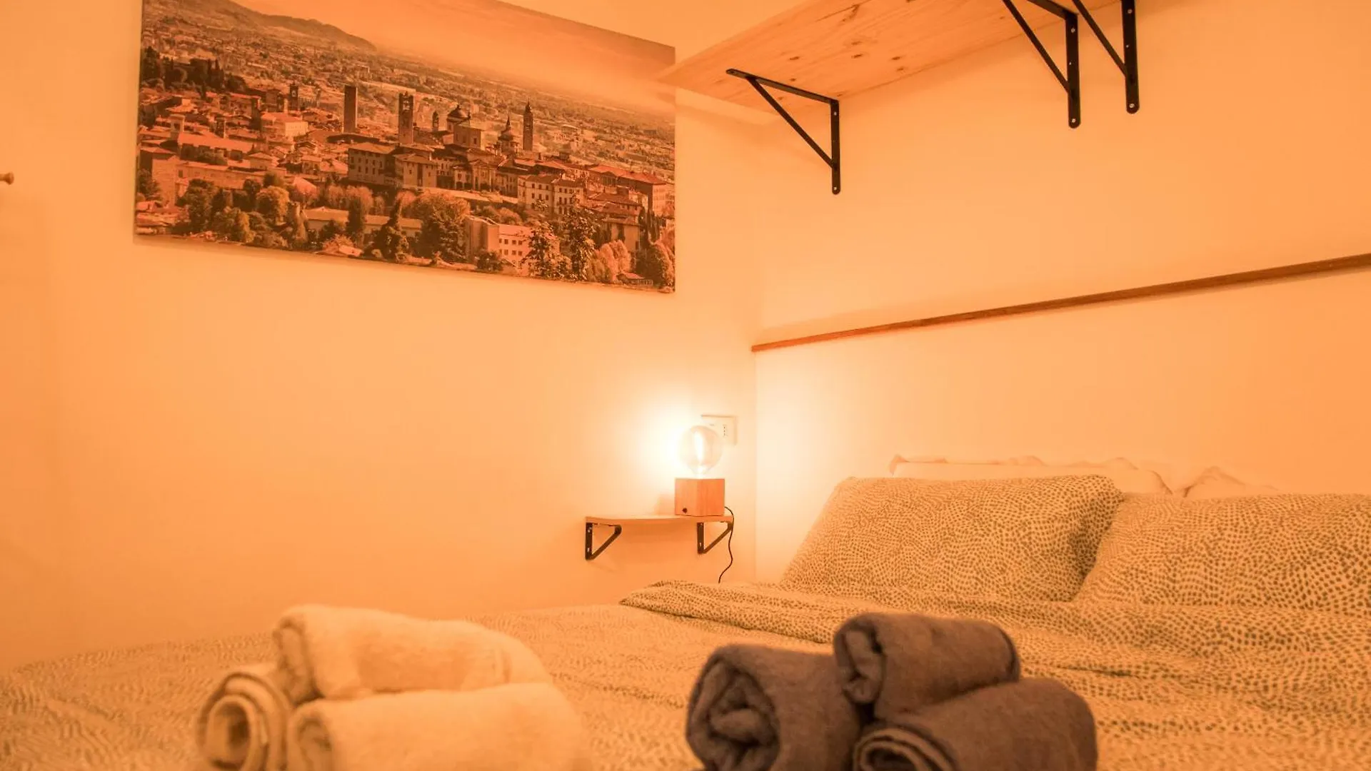 Casa Tequila Lägenhet Bergamo